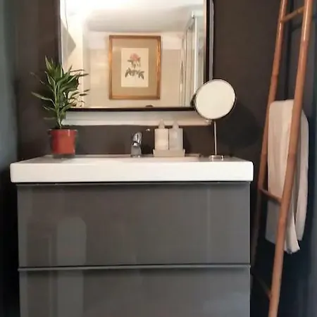 Lägenhet Stylish Duplex In City Center *